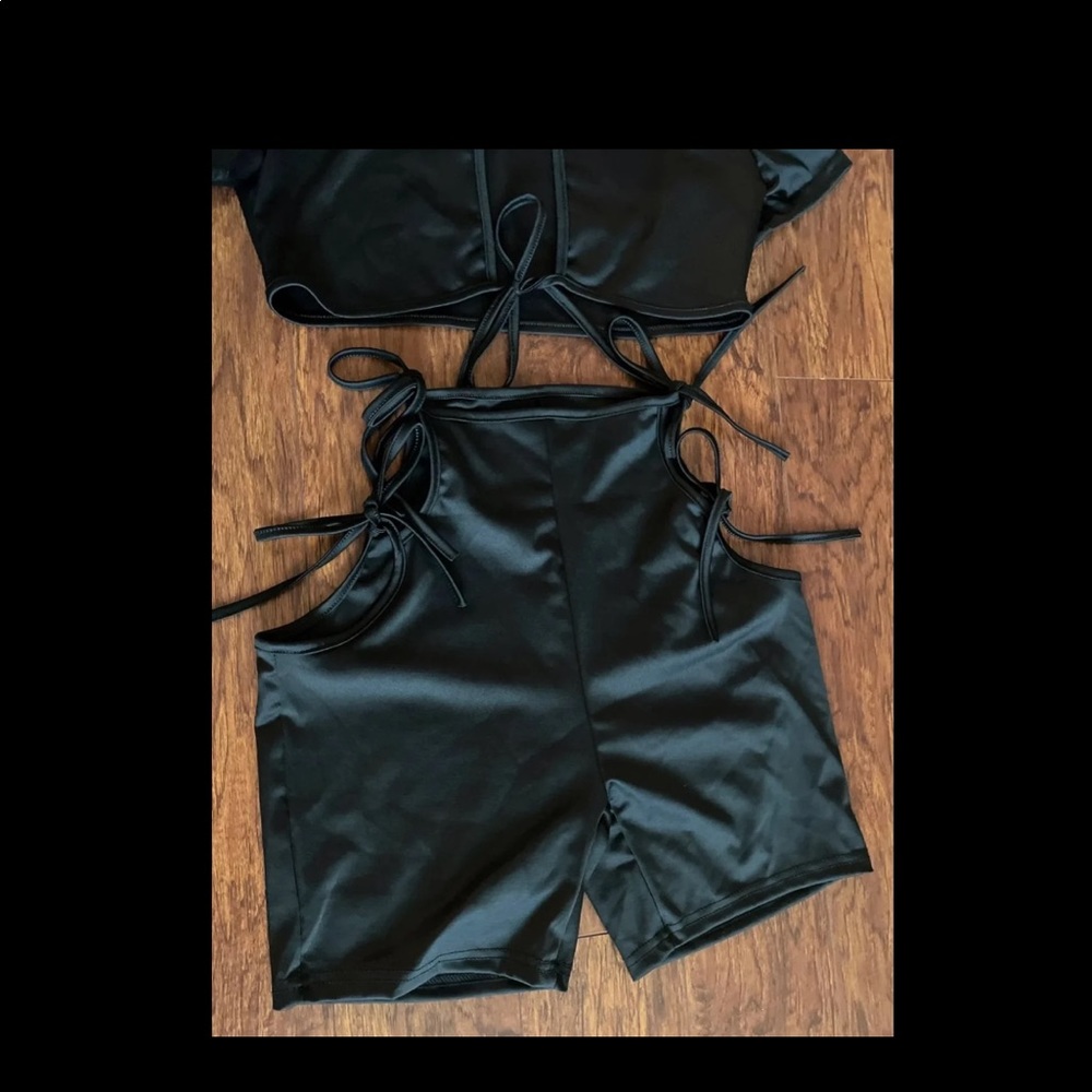 Short set/sm - Picture 4 of 6